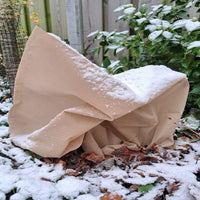 Protect your plants this winter with the Winterhoes Planten